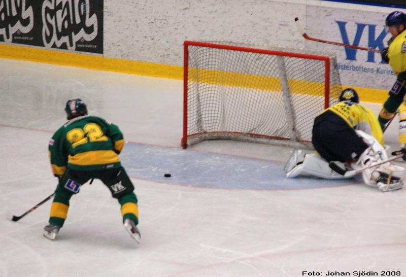 LovenRamma00.jpg - Öppet mål hockeyfestival björklöven FOTO JOHAN SJODIN